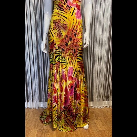 🔻SALE🔻NIKI LIVAS🔹EXCELLENT CONDITION • 100% SILK - Picture 3 of 9